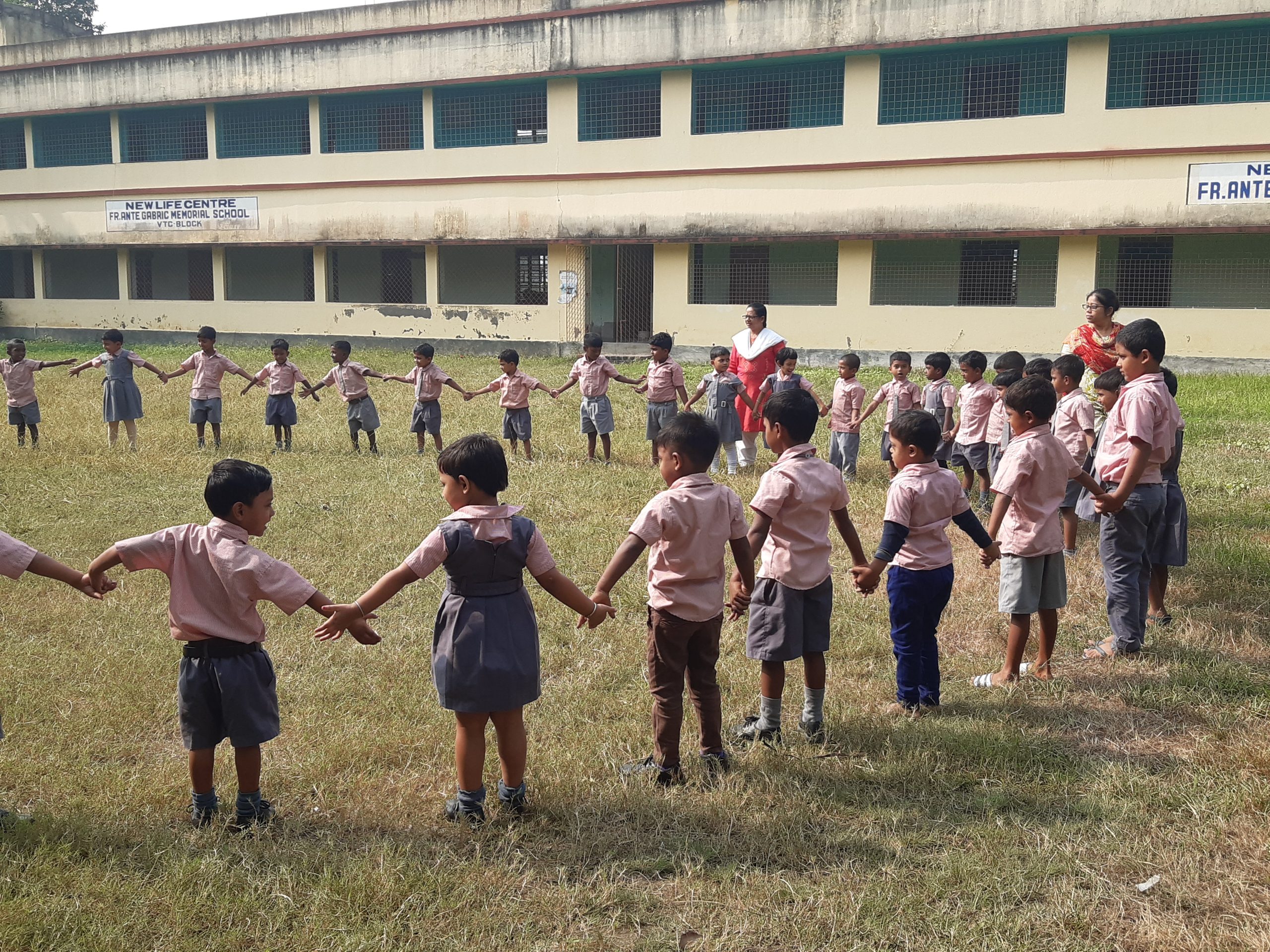 Children at the New Life Centre, India
